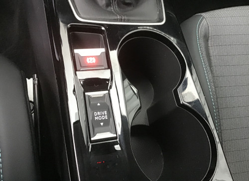 Peugeot 208 PureTech 100 S&S BVM6 Allure