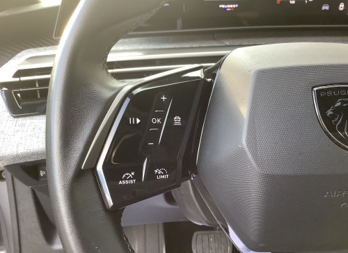 Peugeot 3008 Nouveau Hybrid 136 e-DCS6 Allure