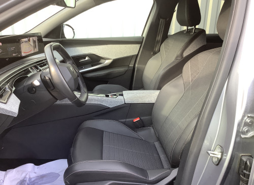 Peugeot 3008 Nouveau Hybrid 136 e-DCS6 Allure