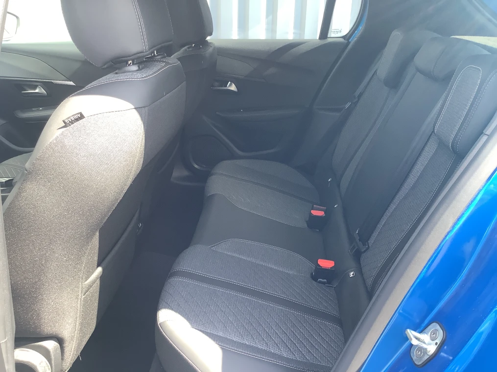 Peugeot 208 100 S&S BVM6 Allure