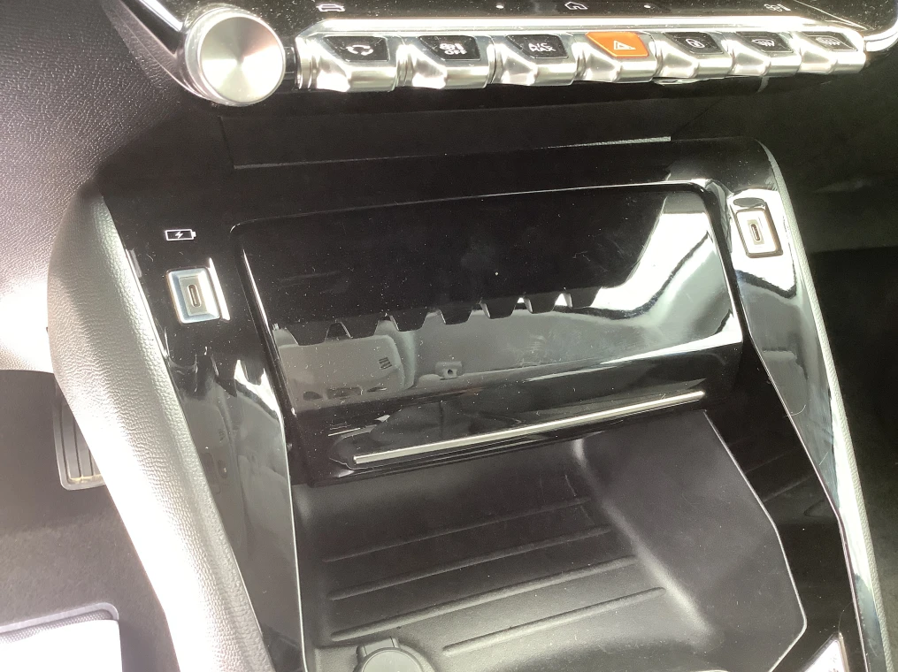 Peugeot 208 100 S&S BVM6 Allure