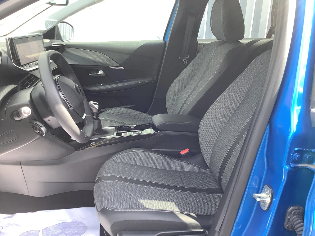 Peugeot 208 100 S&S BVM6 Allure
