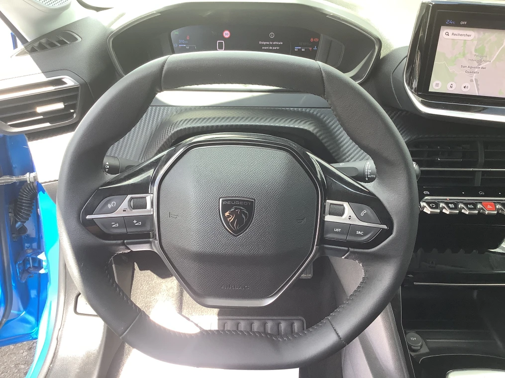 Peugeot 208 100 S&S BVM6 Allure