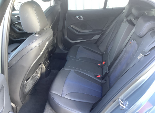 BMW SERIE 1 F40 118d 150 ch BVA8 M Sport