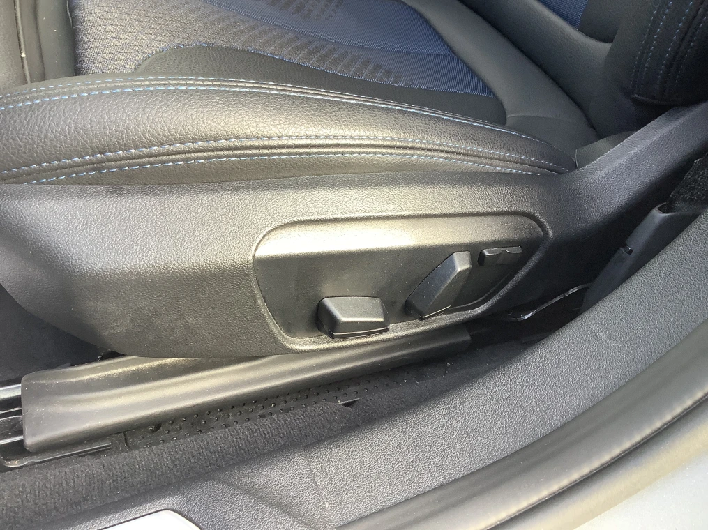 BMW SERIE 1 F40 118d 150 ch BVA8 M Sport