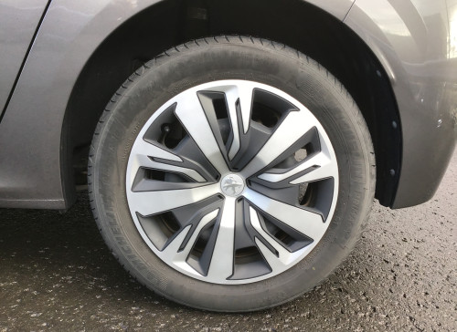 Peugeot 208 PureTech 100 S&S BVM6 Active