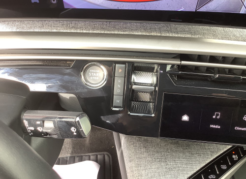 Peugeot 3008 Nouveau Hybrid 136 e-DCS6 Allure