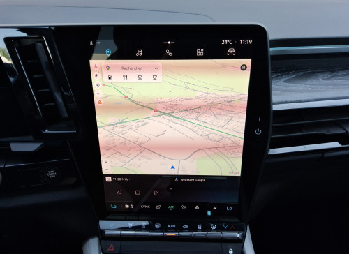 Renault ESPACE VI E-Tech hybrid 200 Iconic
