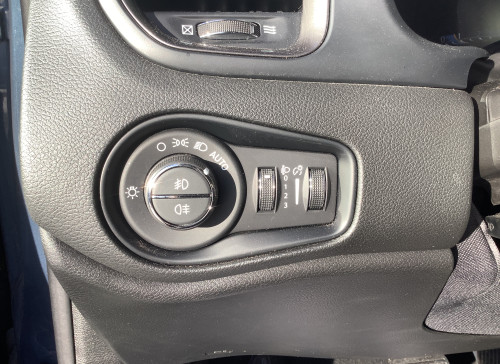 Jeep RENEGADE Nouveau 1.5 Turbo T4 130 ch BVR7 e-Hybrid Altitude