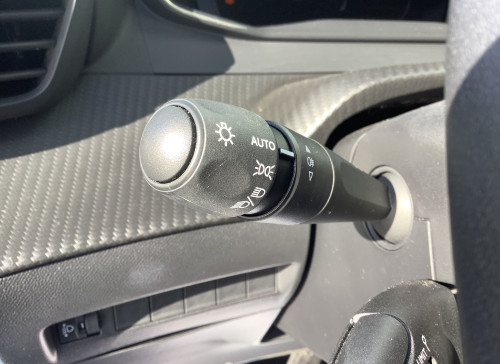 Peugeot 208 Nouvelle 100 S&S BVM6 Allure