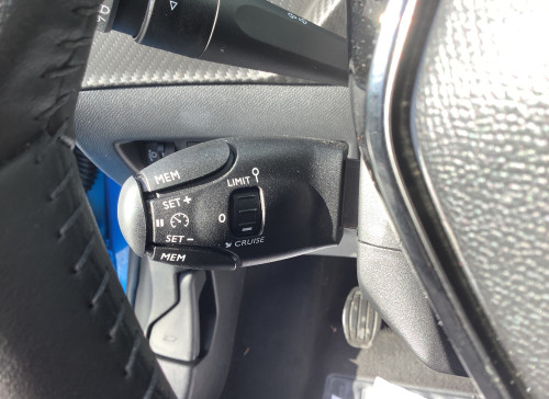 Peugeot 208 Nouvelle 100 S&S BVM6 Allure