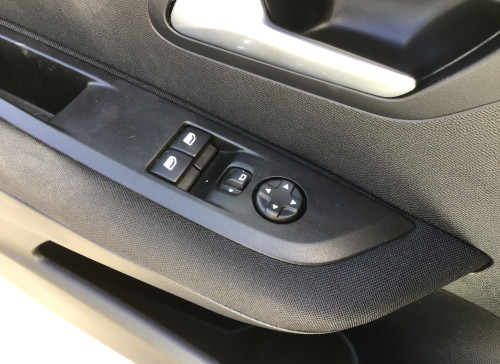 Peugeot 208 PureTech 100 S&S BVM6 Active