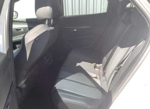 Peugeot 3008 Hybrid 136 e-DCS6 Allure Pack