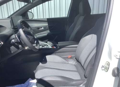 Peugeot 3008 Hybrid 136 e-DCS6 Allure Pack
