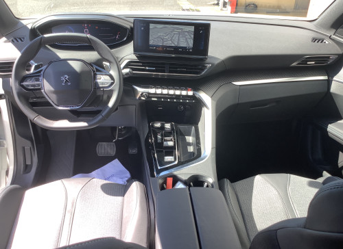 Peugeot 3008 Hybrid 136 e-DCS6 Allure Pack