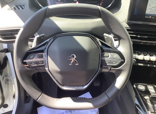 Peugeot 3008 Hybrid 136 e-DCS6 Allure Pack