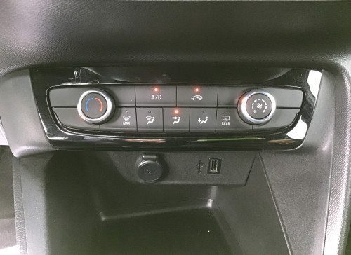 Opel CORSA 1.2 Turbo 100 ch BVM6 GS