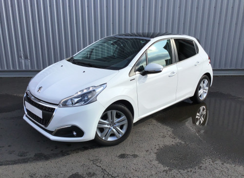 Peugeot 208 PureTech 110ch S&S BVM6 Signature