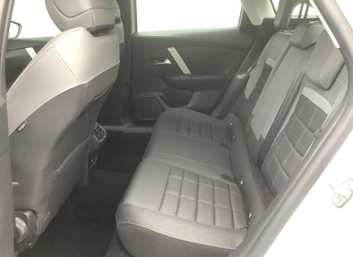 Citroën C4 Hybride 136 e-DCS6 Plus