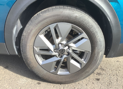 Peugeot 408 Hybrid 136 e-DCS6 Allure