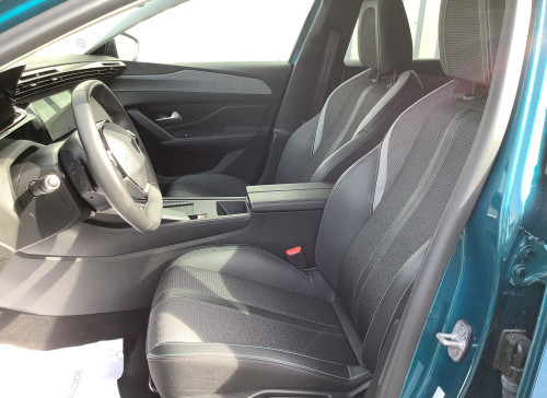 Peugeot 408 Hybrid 136 e-DCS6 Allure