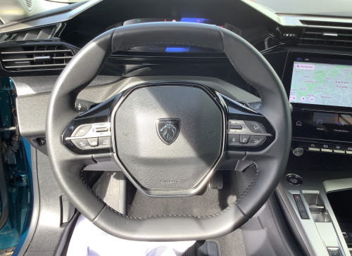 Peugeot 408 Hybrid 136 e-DCS6 Allure