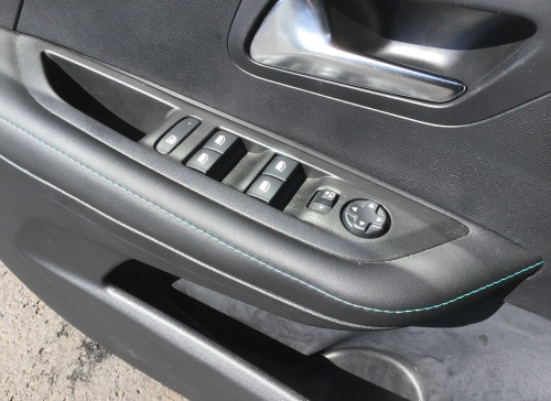 Peugeot 208 PureTech 100 S&S BVM6 Allure Pack