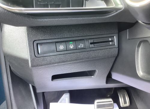 Peugeot 3008 Hybrid 145 e-DCS6 GT