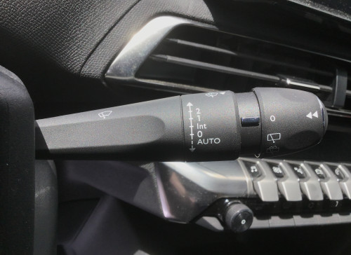 Peugeot 3008 Puretech 130ch S&S BVM6 Allure Pack