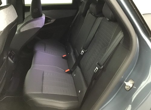 Peugeot 3008 Nouveau Hybrid 145 e-DCS6 GT