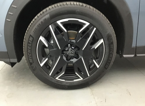 Peugeot 3008 Nouveau Hybrid 145 e-DCS6 GT