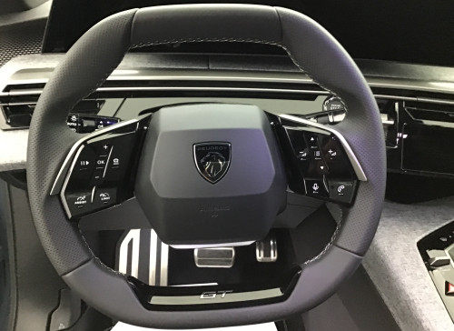 Peugeot 3008 Nouveau Hybrid 145 e-DCS6 GT