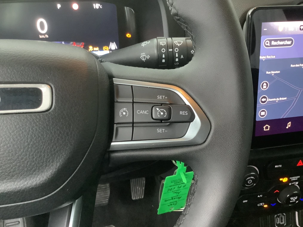 Jeep RENEGADE 1.5 Turbo T4 130 ch BVR7 e-Hybrid Altitude