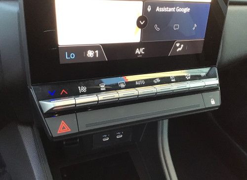 Renault CAPTUR Nouveau mild hybrid 160 EDC Techno