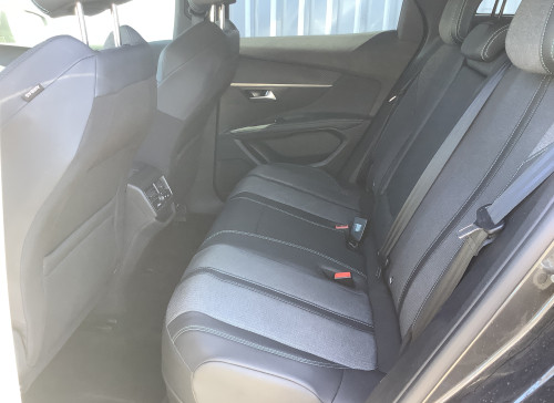 Peugeot 3008 Hybrid 180 e-EAT8 Allure Pack