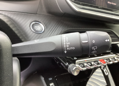 Peugeot 2008 Nouveau 100 S&S BVM6 Allure