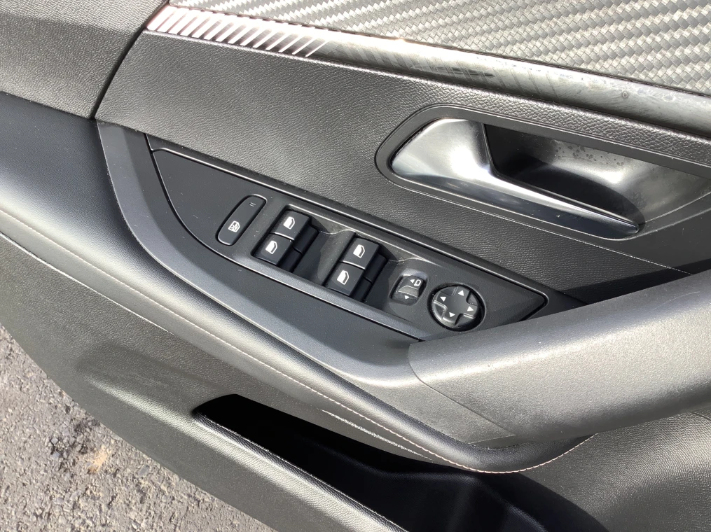 Peugeot 2008 100 S&S BVM6 Allure