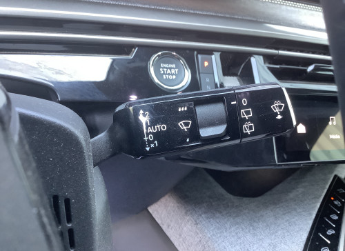 Peugeot 5008 Nouveau Hybrid 145 ch e-DCS6 GT