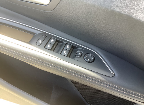 Peugeot 3008 Hybrid 145 e-DCS6 GT
