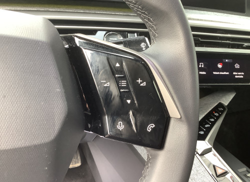 Peugeot 3008 Nouveau Hybrid 145 e-DCS6 Allure