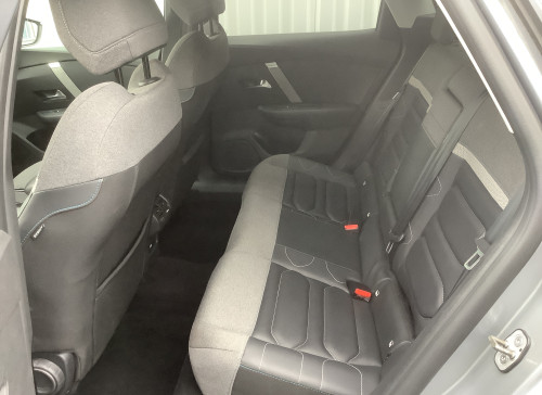 Citroën C4 PureTech 130 S&S EAT8 Shine