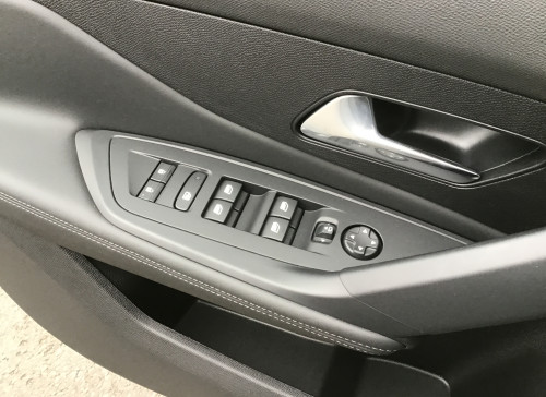 Peugeot 308 Nouvelle PureTech 130ch S&S BVM6 Allure