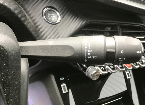 Peugeot 208 PureTech 100 S&S BVM6 Allure Pack