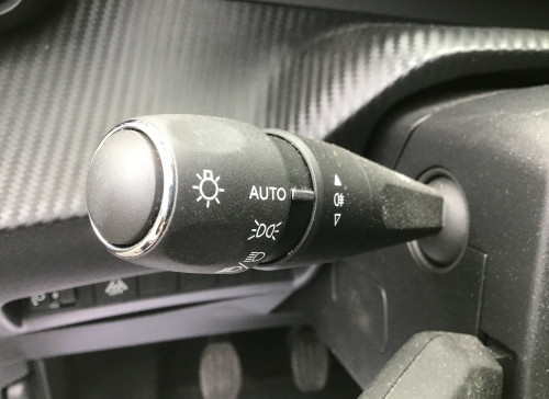 Peugeot 208 PureTech 100 S&S BVM6 Allure Pack