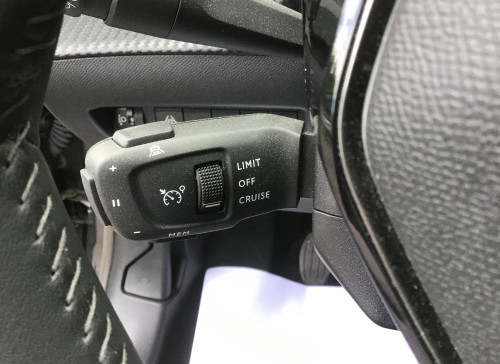 Peugeot 208 PureTech 100 S&S BVM6 Allure Pack