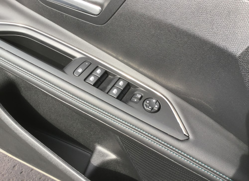 Peugeot 3008 Puretech 130ch S&S BVM6 Allure Pack