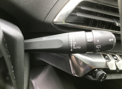 Peugeot 3008 Puretech 130ch S&S BVM6 Allure Pack