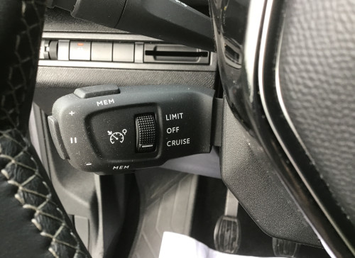 Peugeot 3008 Puretech 130ch S&S BVM6 Allure Pack