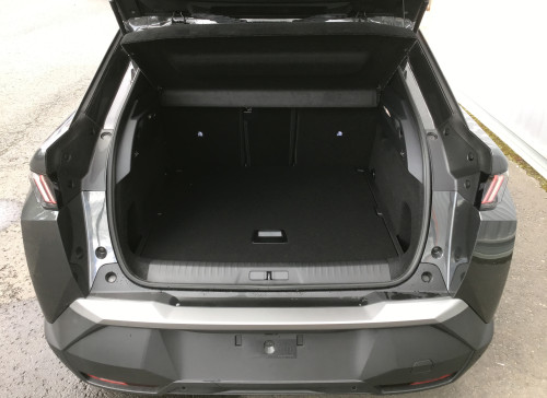Peugeot 3008 Nouveau Hybrid 136 e-DCS6 Allure