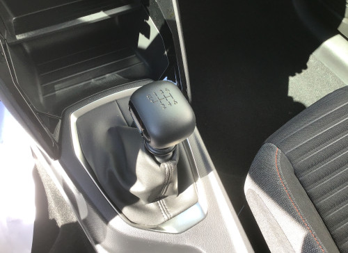Peugeot 208 Nouvelle PureTech 100 S&S BVM6 Active
